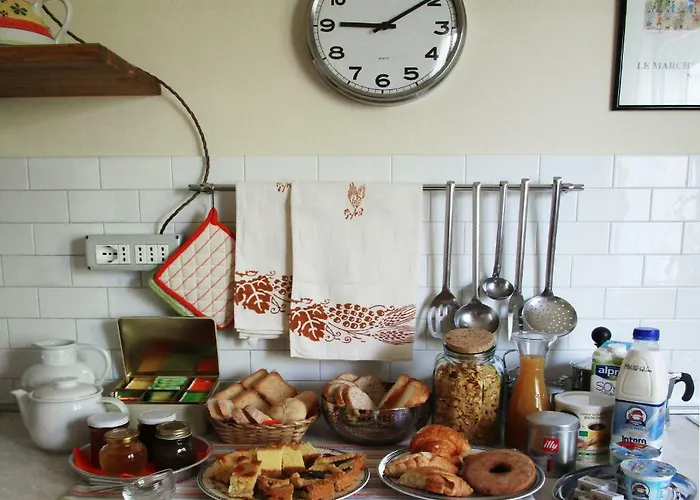 فندق مبيت وإفطار Lucia 3*